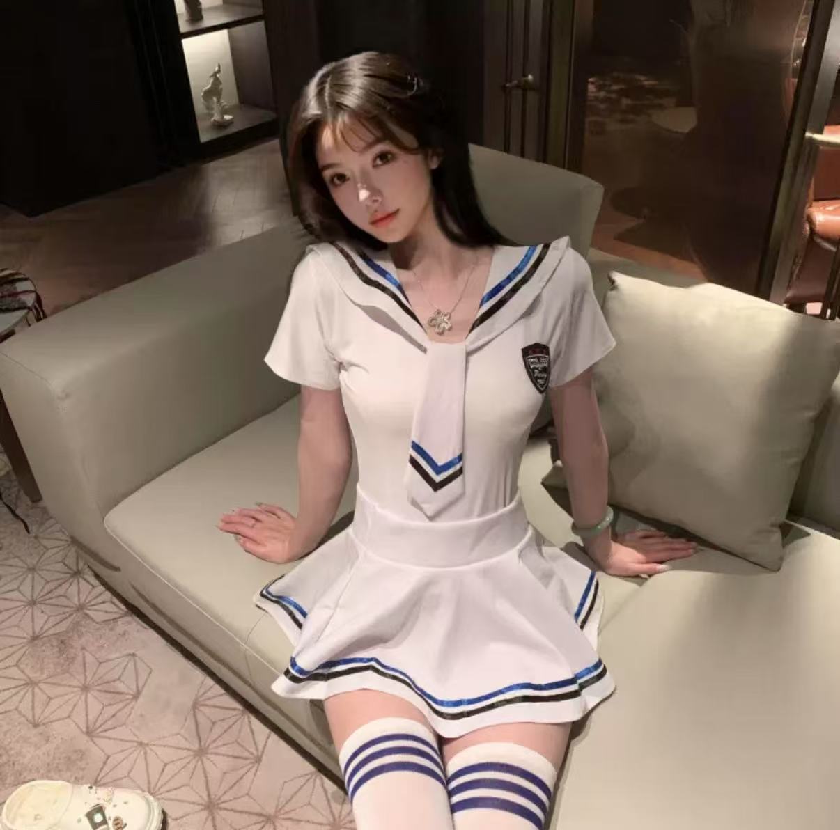 Seductive Sailor – White Hot Sailor Outfit